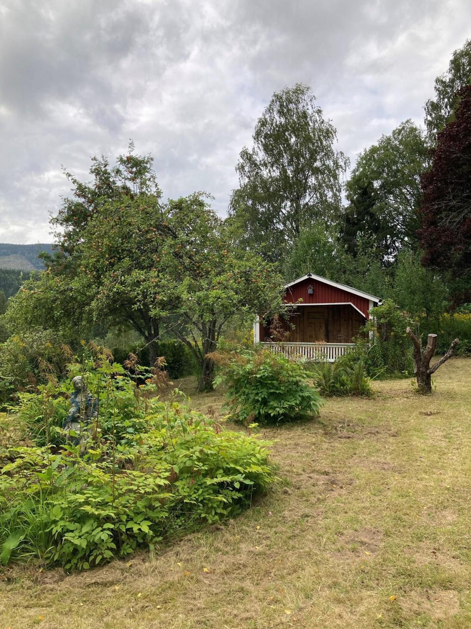 Charmig Villa Med Bastu Och Snabbt Wifi Långav Εξωτερικό φωτογραφία
